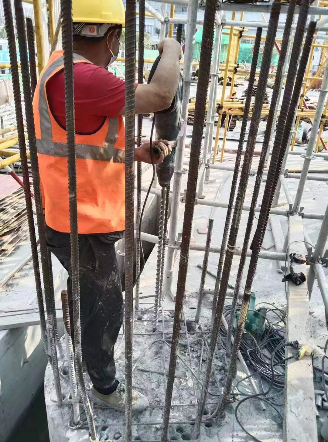 襄城增大截面法加固框架柱施工方案